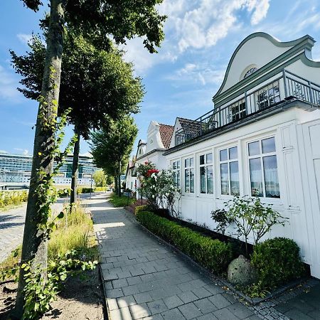 Haus Vier Freunde, Gabor Apartamento Rostock Exterior foto